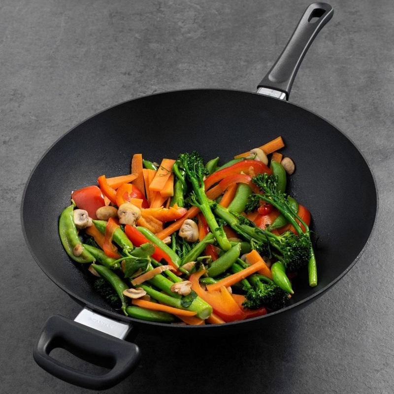 Scanpan Classic Induction Wok - 32cm