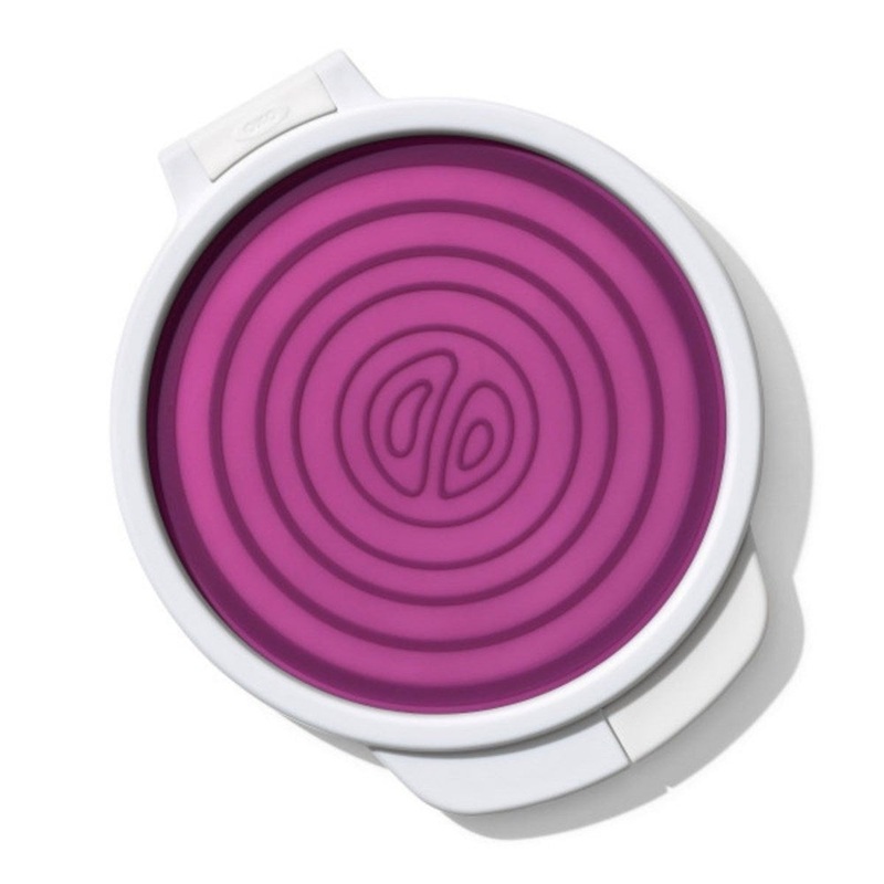 OXO Good Grips Cut & Keep Silicone Onion Saver