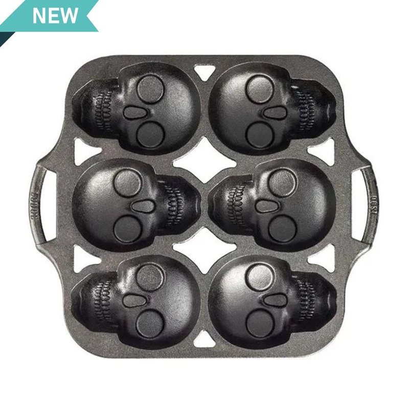 Lodge Skull Mini Cake Pan - 31 x 27cm